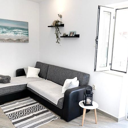 Apartman Murter 2+1 Exterior photo